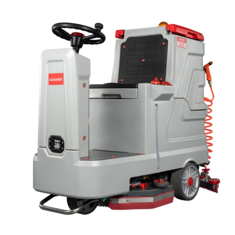 烟台坦洁全自动驾驶式洗地机X600